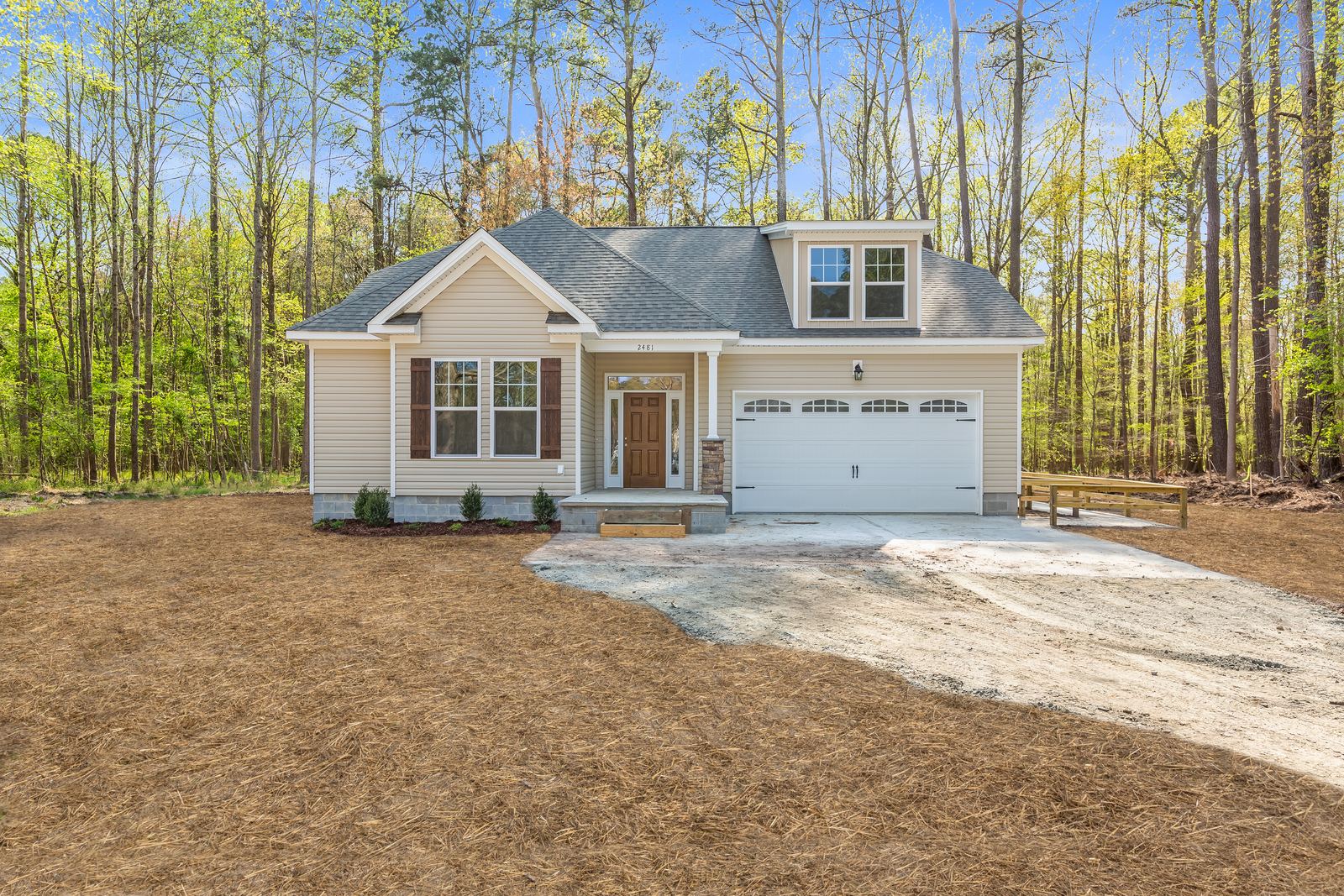 Front of a finished Decklan II home